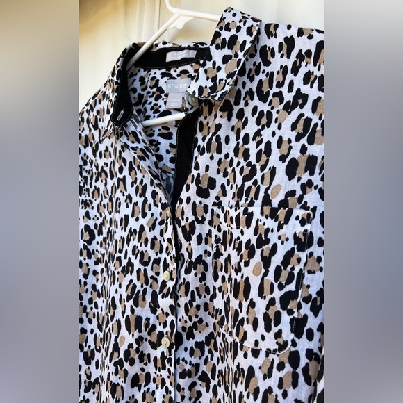 Chico's No Iron Linen Button Up Shirt Size 2 Leopard Print 3/4 Sleeve - Picture 6 of 11